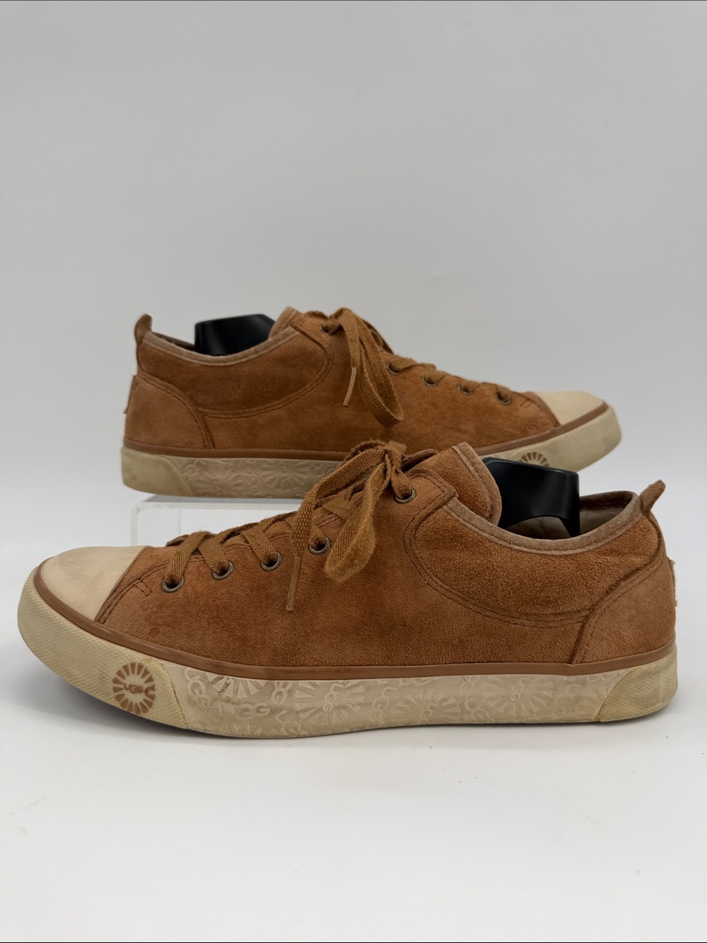 UGG Evera Suede Sheepskin Sneakers Women’s Size 8.0 Style #1888 Chestnut Brown
